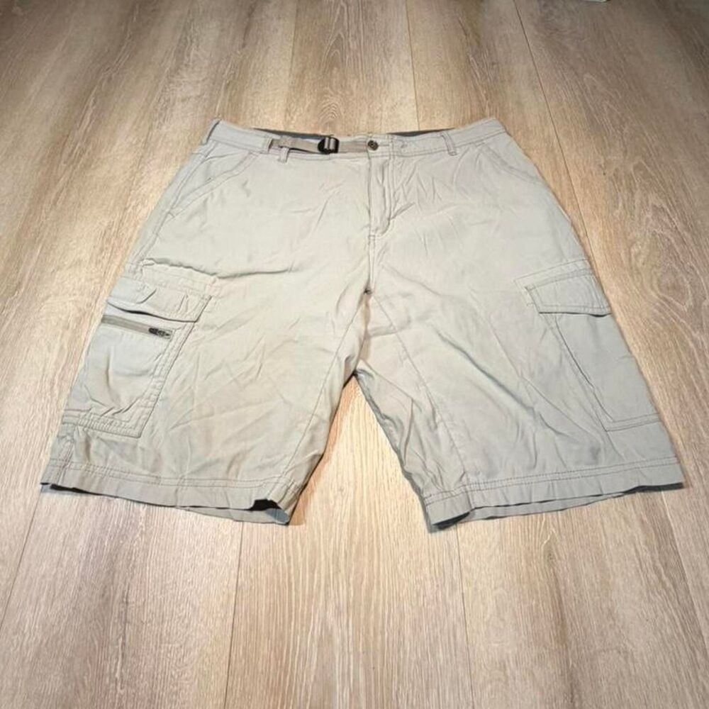 Unbranded Men's Cream and Tan Shorts